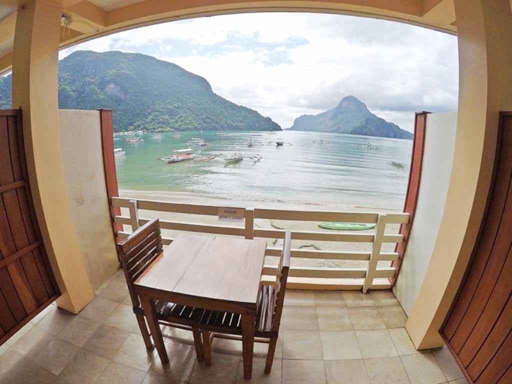 El Nido Beach Hotel Екстер'єр фото